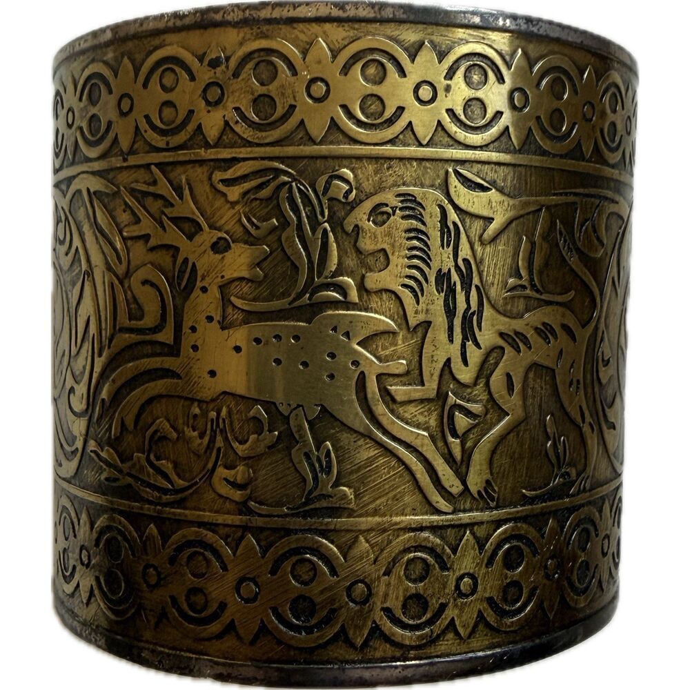 Vtg Amy Kahn Russell Cuff Bracelet Story Teller Hunting Scene Brutalist Patina